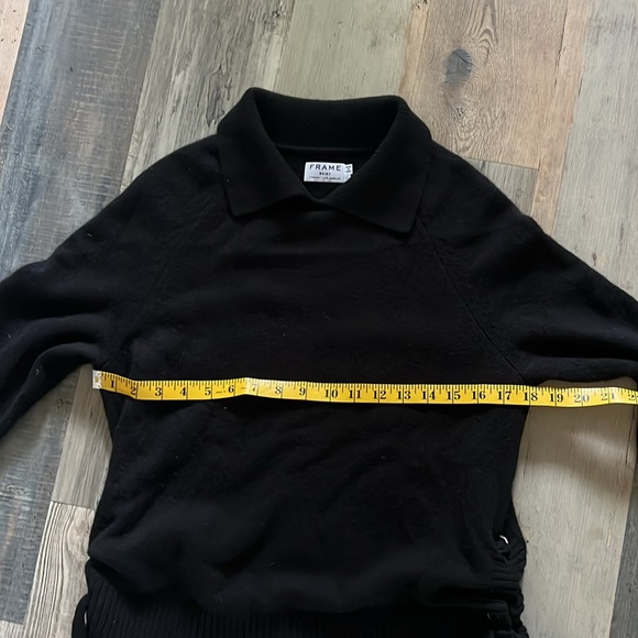 Frame Side Tie Sweater w/ Collar in Black Cashmere Size: Large (L) - Picture 12 of 16